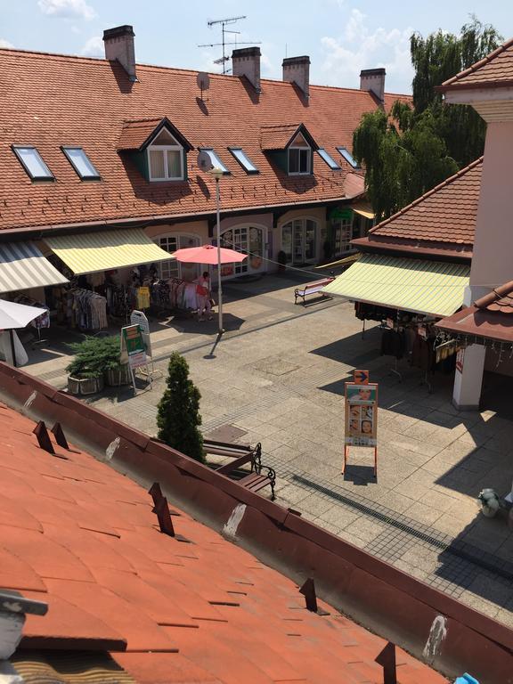Palank Apartman Mosonmagyaróvár Dış mekan fotoğraf